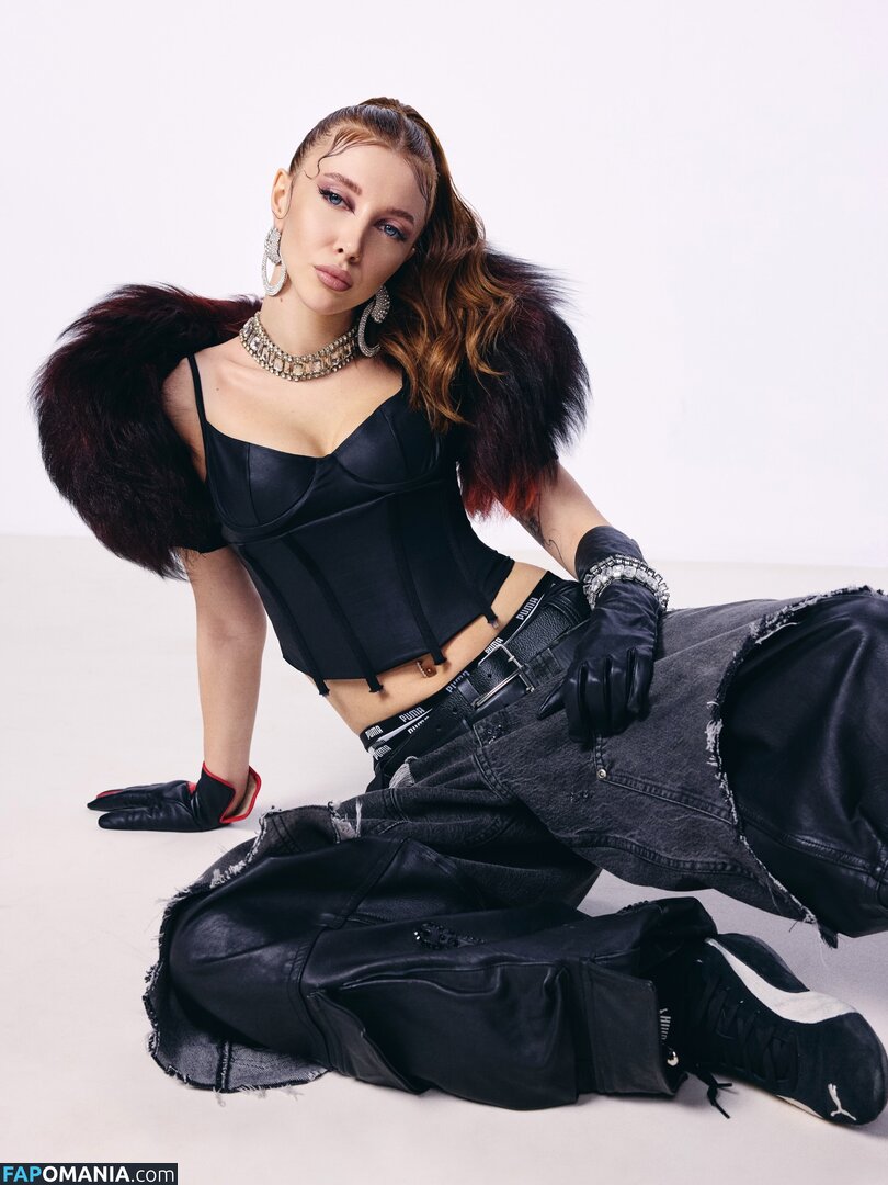 Mina Solak / minasolakk Naken OnlyFans  Läckta Foto #3