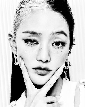 Minnie (Nicha Yontararak - I-dle