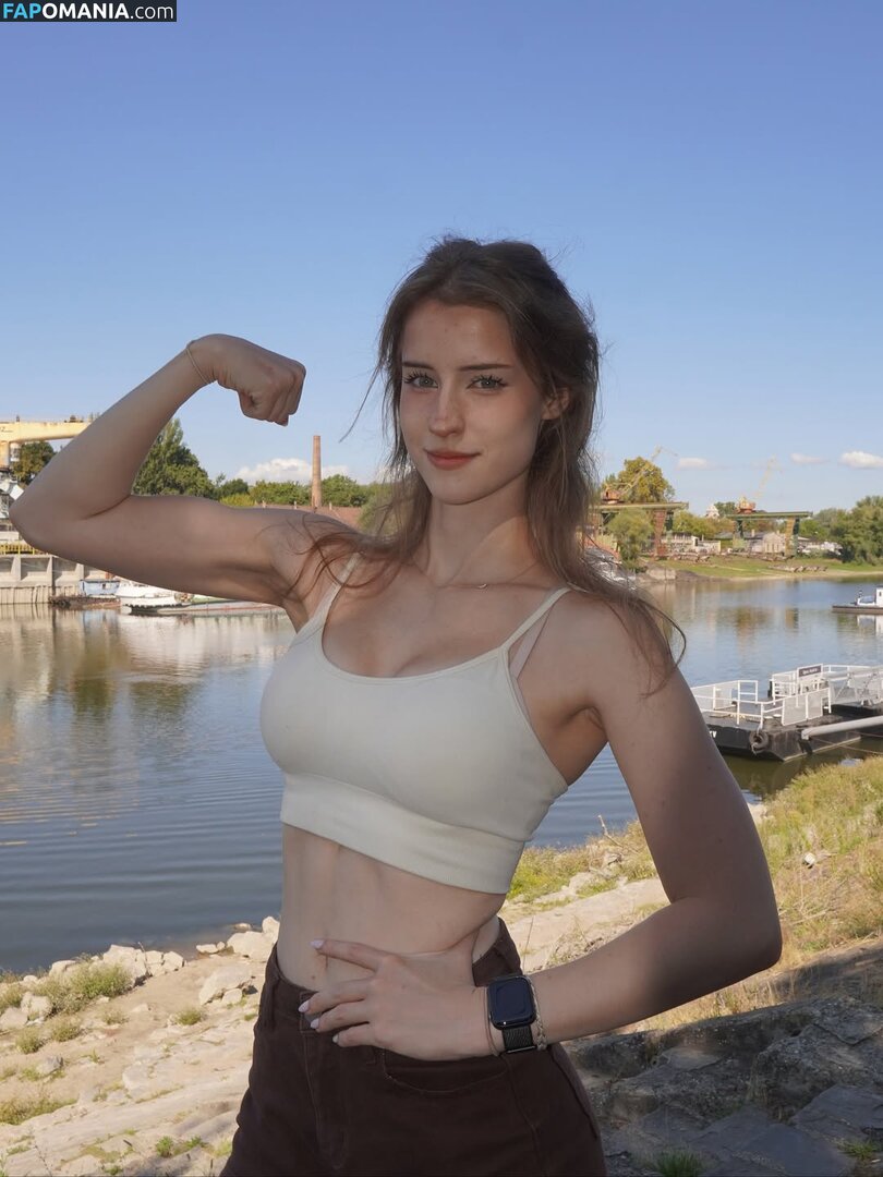 Mira.004 / model_mira Naken OnlyFans  Läckta Foto #1456