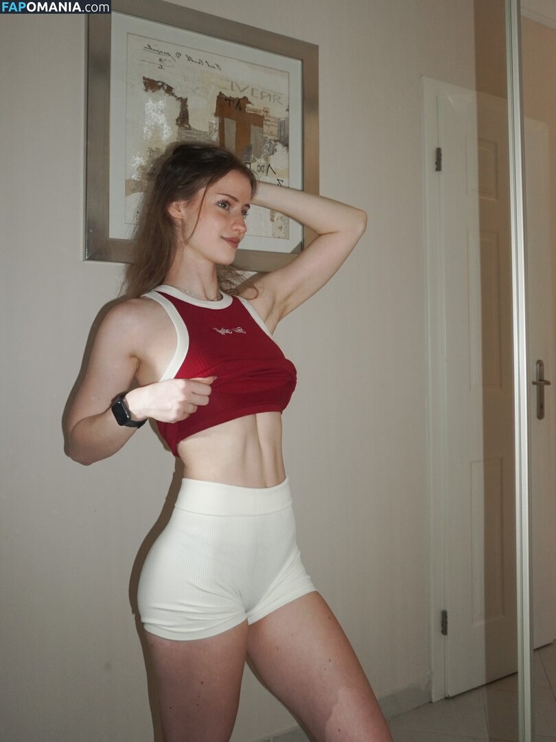Mira.004 / model_mira Naken OnlyFans  Läckta Foto #1478
