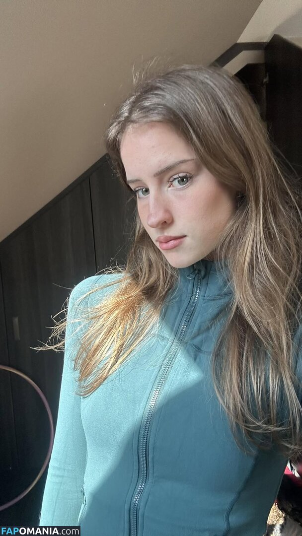 Mira.004 / model_mira Naken OnlyFans  Läckta Foto #1488