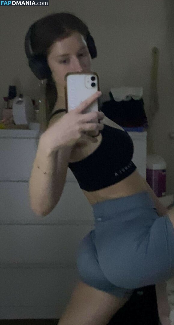 Mira Szalma / https: / mira.004 Naken OnlyFans  Läckta Foto #22