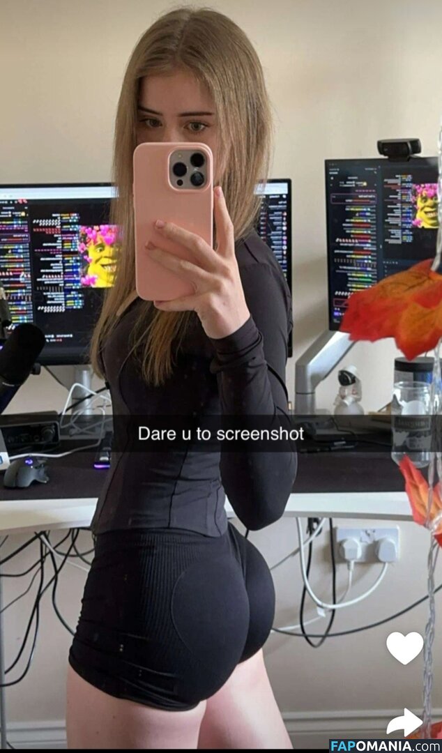 Mira Szalma / https: / mira.004 Naken OnlyFans  Läckta Foto #332
