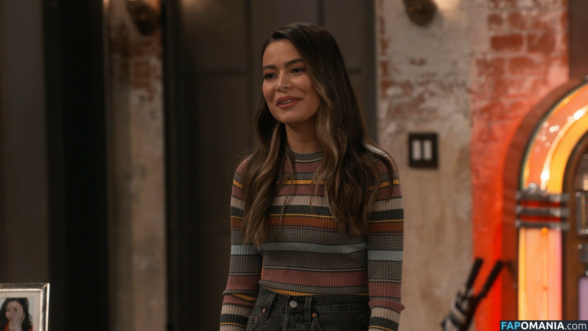 Miranda Cosgrove / MirandaCosgrove / onlyfanssz Naken OnlyFans  Läckta Foto #78