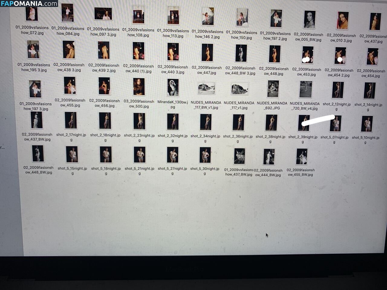 Miranda Kerr Naken OnlyFans  Läckta Foto #1