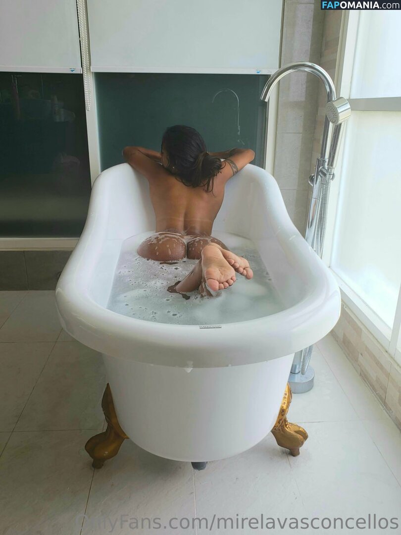 Mirela Vasconcelos / mi_levas / mirelavasconcellos / mirellavasconc Naken OnlyFans  Läckta Foto #2