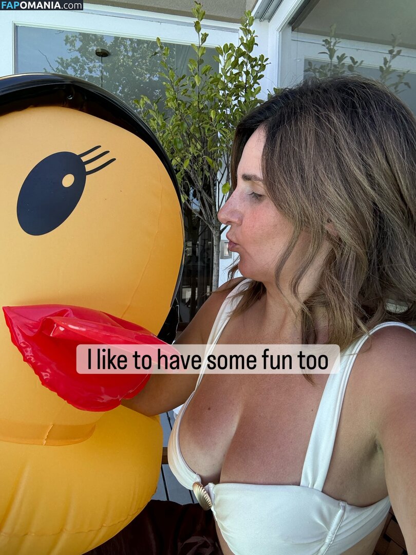 MILF Online Accountant / Miriam Holme / miriamholme Naken OnlyFans  Läckta Foto #13
