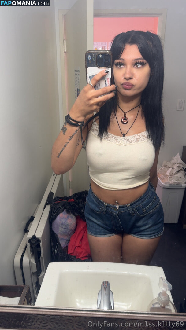 k8hlerr / m1ss.k1tty69 / miss.k1tty333 Naken OnlyFans  Läckta Foto #8