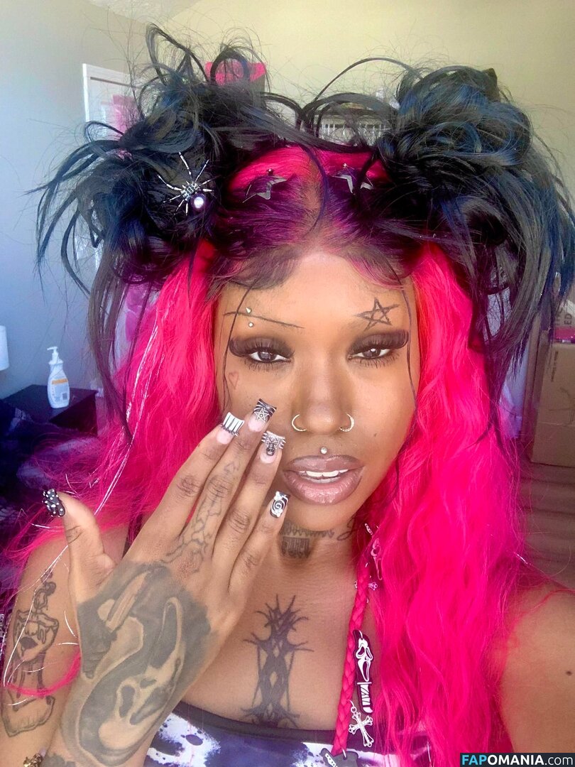 Miss Spookie / Tierra TV / spookiebaddie / tayeruhh / tayeruhh... Naken OnlyFans  Läckta Foto #10