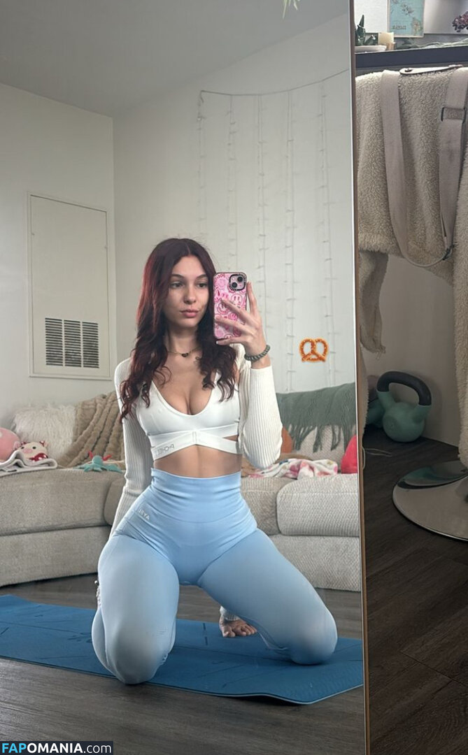 Miss X Bee Brii / miss.x.bee / miss.xbee Naken OnlyFans  Läckta Foto #400