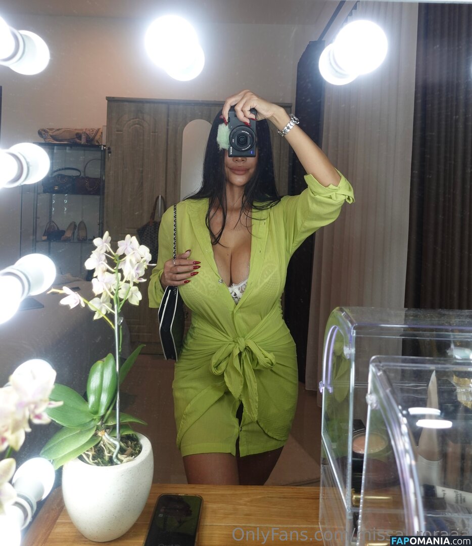 missauroraaa / sassysophyaudaciousaurora Naken OnlyFans  Läckta Foto #8