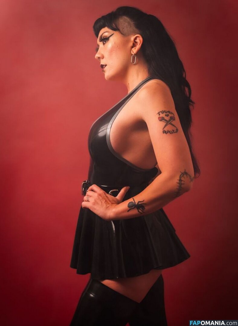 Mistress Poison / MistressPoison2 / MistressPoisonx / https: / iammistresspoison Naken OnlyFans  Läckta Foto #3