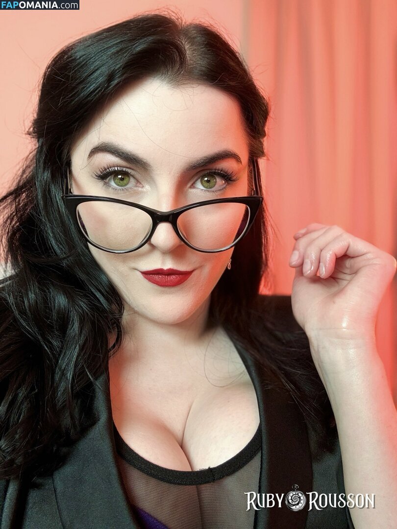 Mistress Ruby Rousson / RubyRousson / https: Naken OnlyFans  Läckta Foto #14