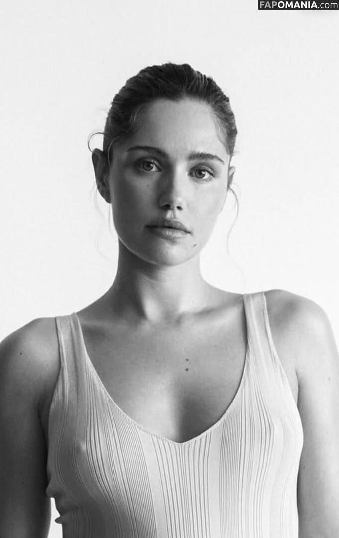 Mitsou Jung Naken OnlyFans  Läckta Foto #1