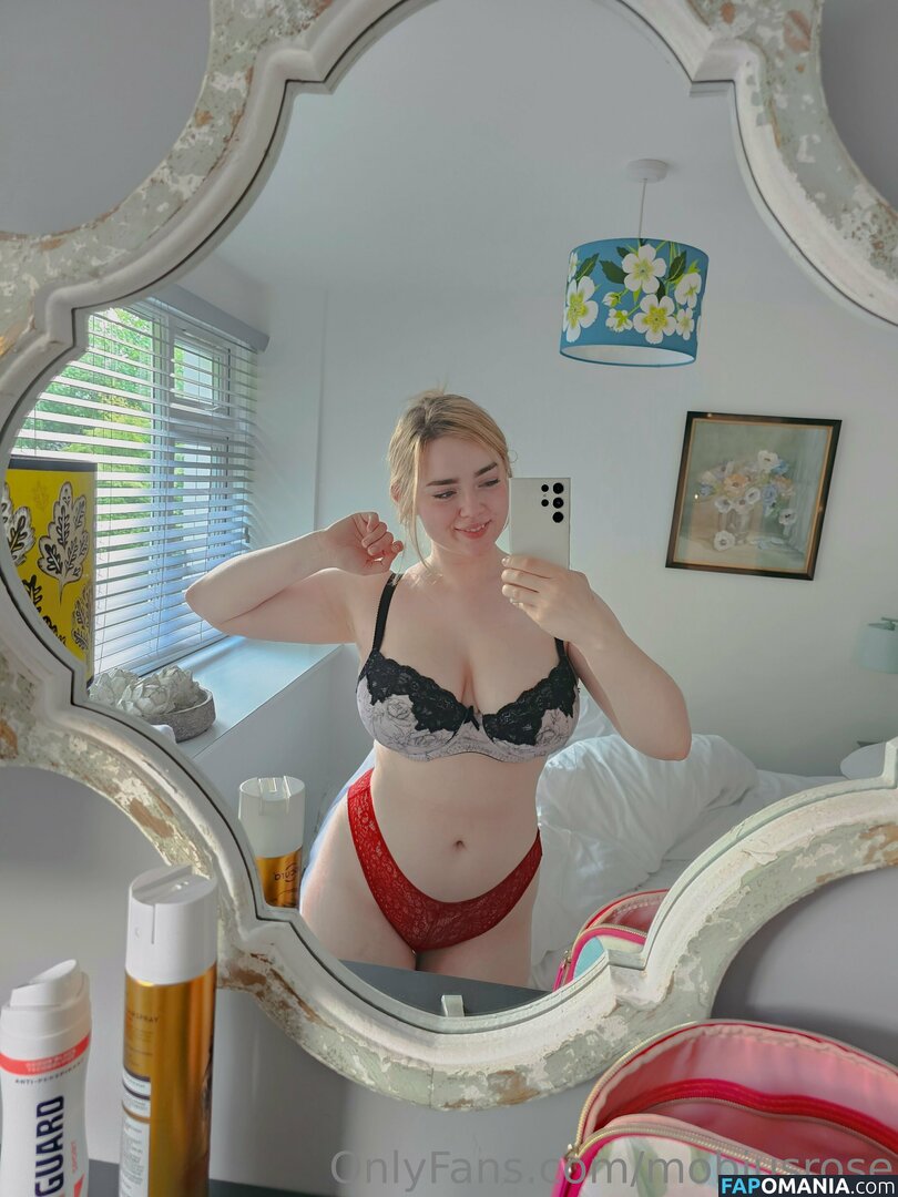 Mobiushoes / mobius.rose / mobiusrose Naken OnlyFans  Läckta Foto #15