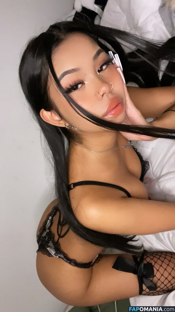 mochimaee / mochimaeee Naken OnlyFans  Läckta Foto #1