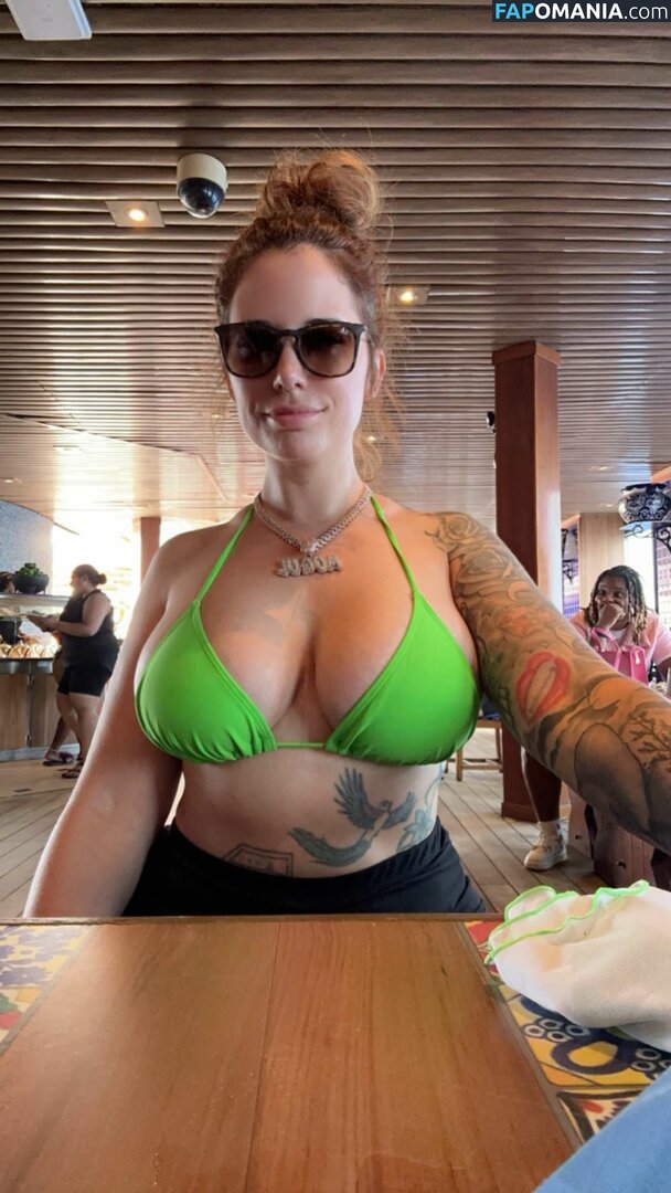 Mogulstylist / Tracy Lynn Naken OnlyFans  Läckta Foto #1