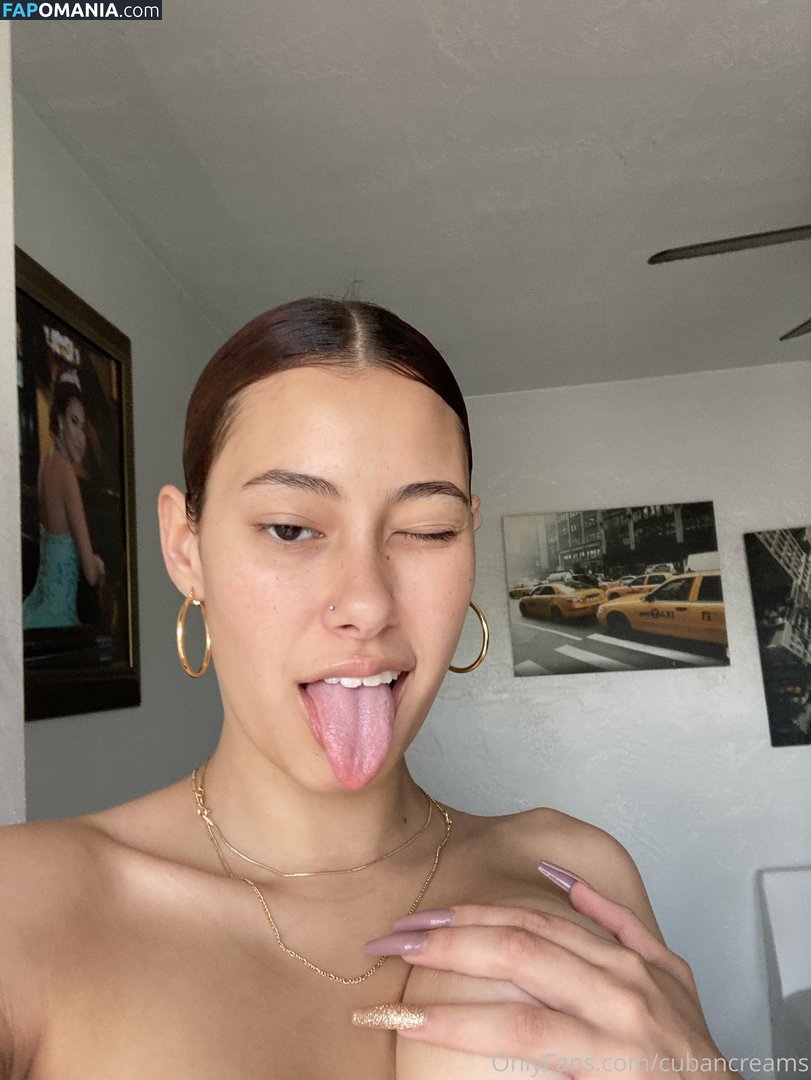mollycreams / mollycreamss Naken OnlyFans  Läckta Foto #5