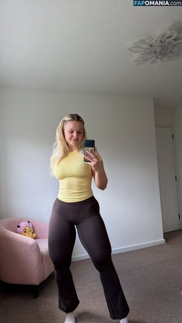 Avalynn Rose / _mommymewtwo / avalynnrose Naken OnlyFans  Läckta Foto #7