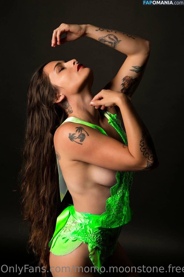 momo.moonstone / momo.moonstone.free Naken OnlyFans  Läckta Foto #13