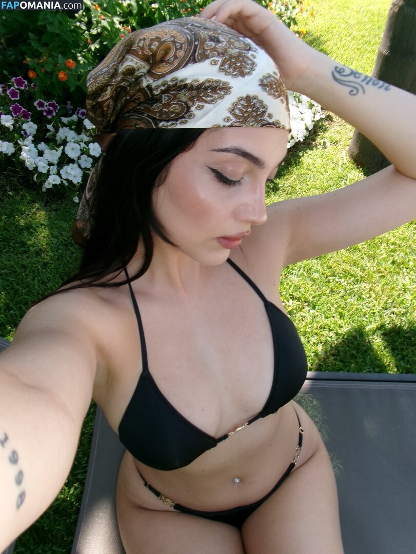 Italian Streamer / Mona Schon / monaschon Naken OnlyFans  Läckta Foto #127