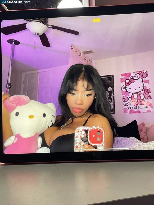 Moonishmia Naken OnlyFans  Läckta Foto #6