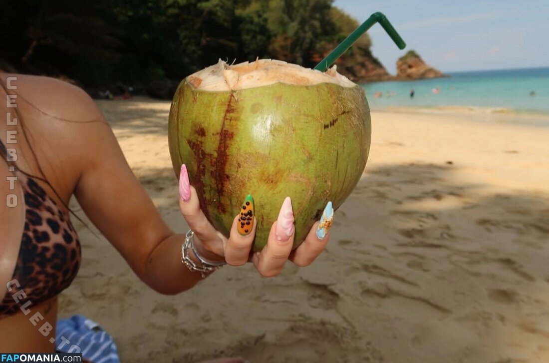 Mthlara Naken OnlyFans  Läckta Foto #1