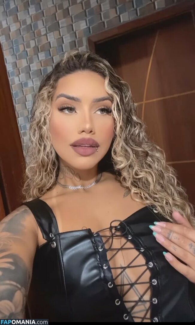 Muito Linda / muito.linda_ / naticasassola Naken OnlyFans  Läckta Foto #212