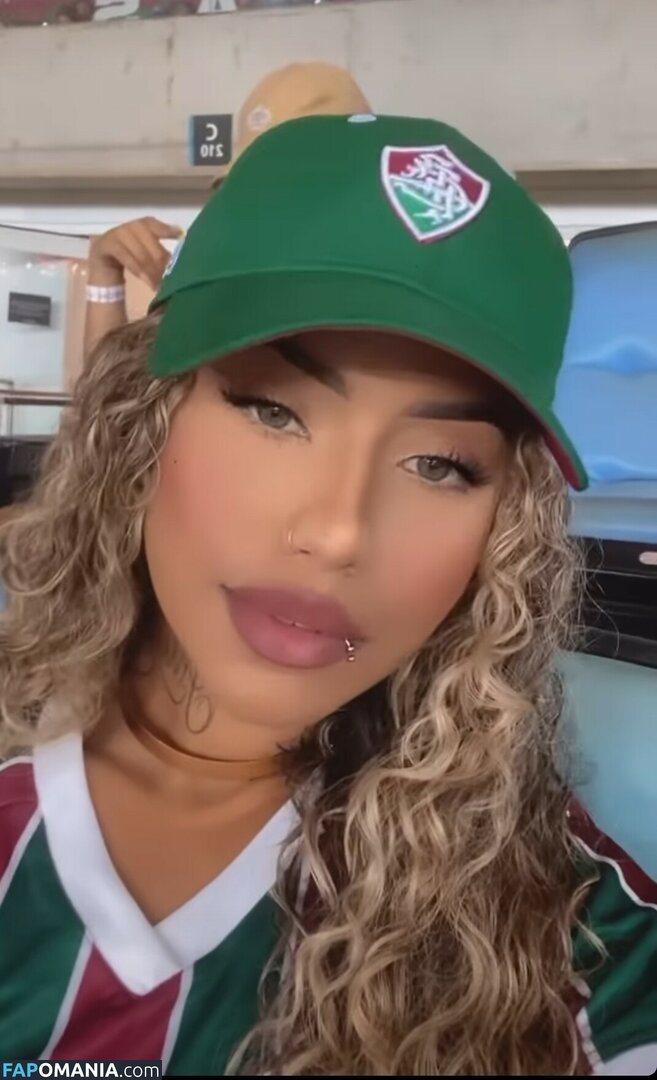 Muito Linda / muito.linda_ / naticasassola Naken OnlyFans  Läckta Foto #286