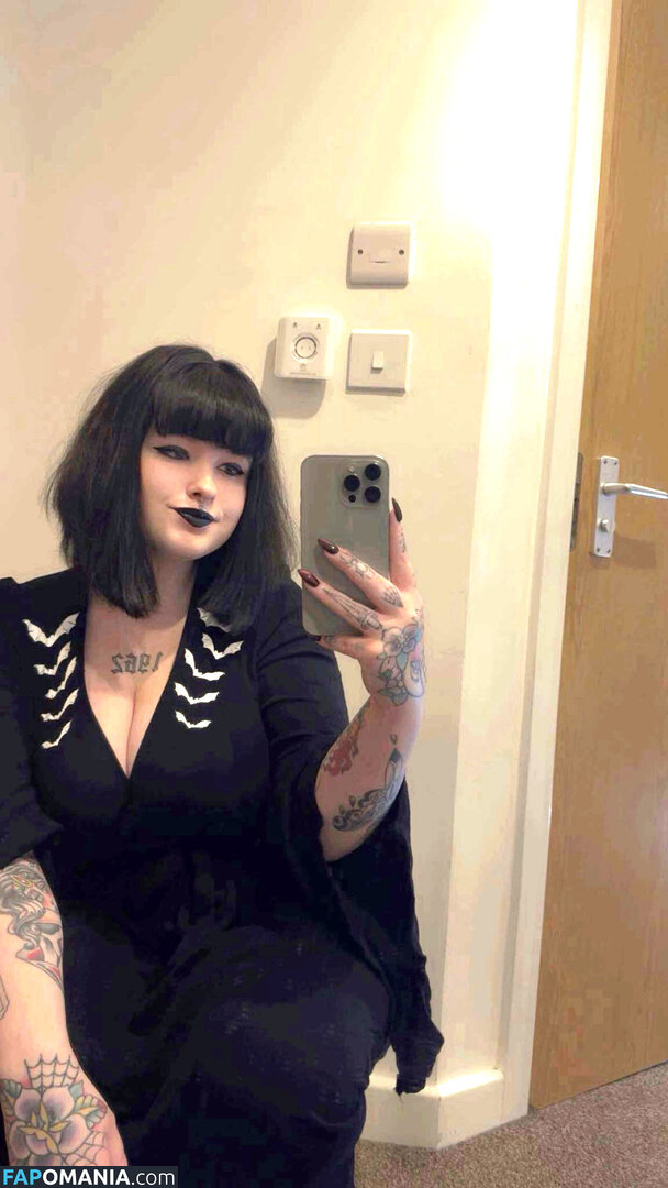 museofthedamned Naken OnlyFans  Läckta Foto #3