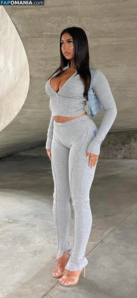 Mya Mills / https: / myamills / myamills9 Naken OnlyFans  Läckta Foto #8