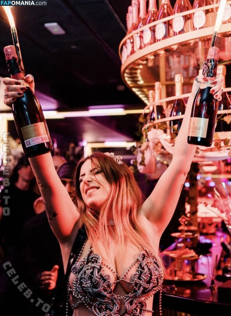 Myriel Monastic / myriel_monastic Naken OnlyFans  Läckta Foto #3