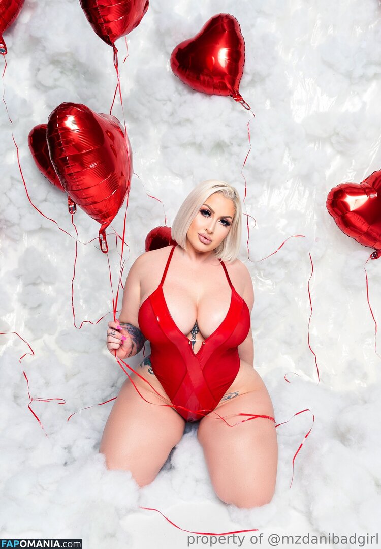 MzDani / Mzdanibad / mzdanibadgirl / mzdanient Naken OnlyFans  Läckta Foto #10