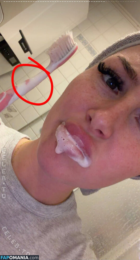 Nadia Offenbach / Nadia.offenbach Naken OnlyFans  Läckta Foto #5