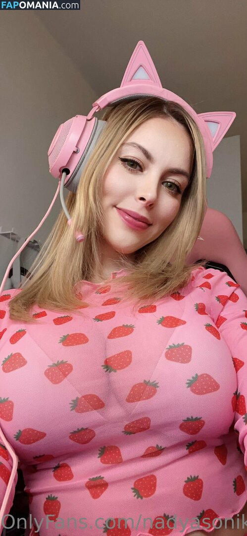 Nadyasonika Naken OnlyFans  Läckta Foto #183