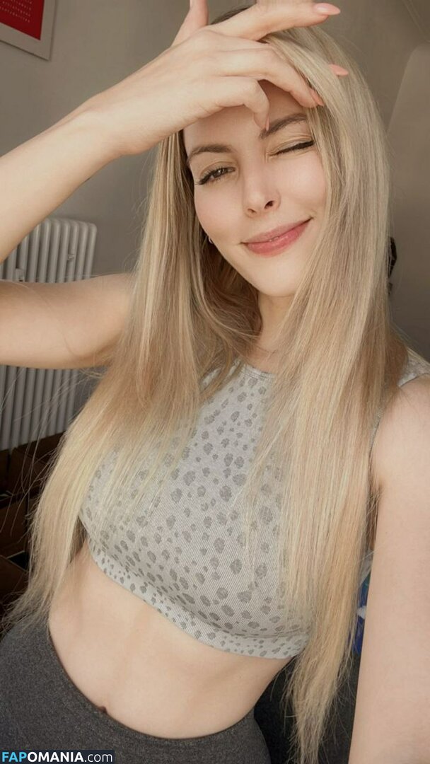 Nadyasonika Naken OnlyFans  Läckta Foto #240