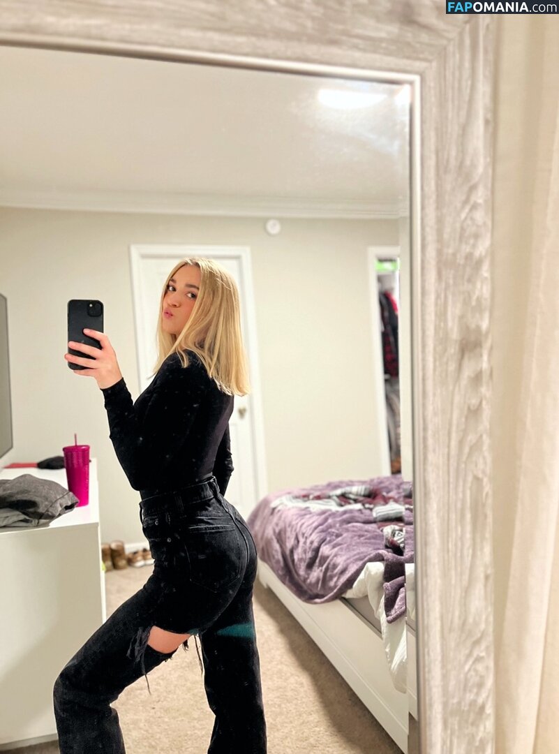 Natalie Decker / NatalieRacing / nataliedecker / user Naken OnlyFans  Läckta Foto #57