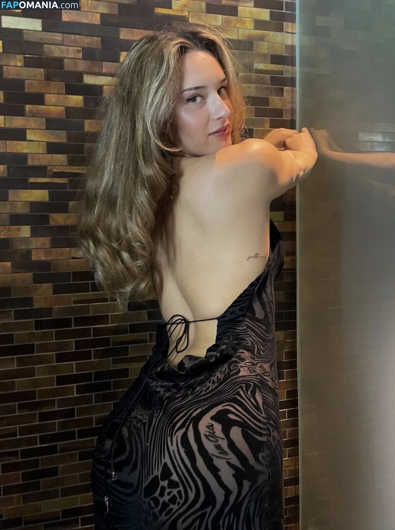 nathalie.lkh Naken OnlyFans  Läckta Foto #2