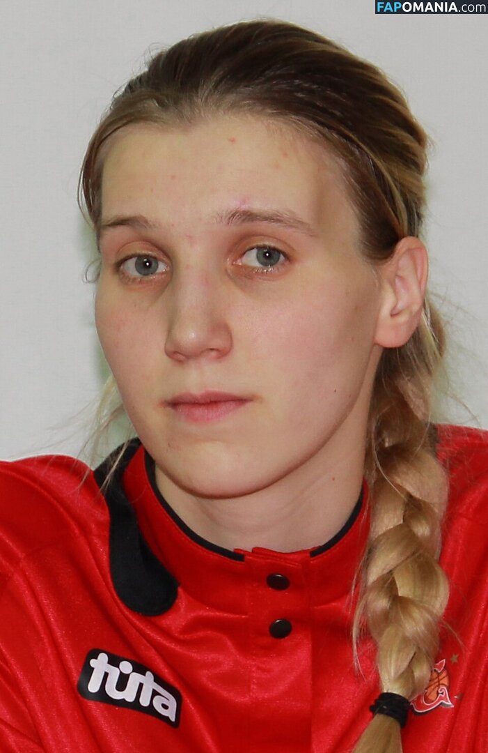 Natália Vieru Naken OnlyFans  Läckta Foto #7