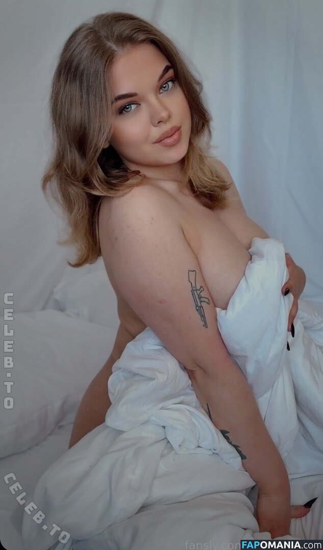 Joanna668636037 / Kelluxee / Naughty Kelly / https: / naughtykells Naken OnlyFans  Läckta Foto #2
