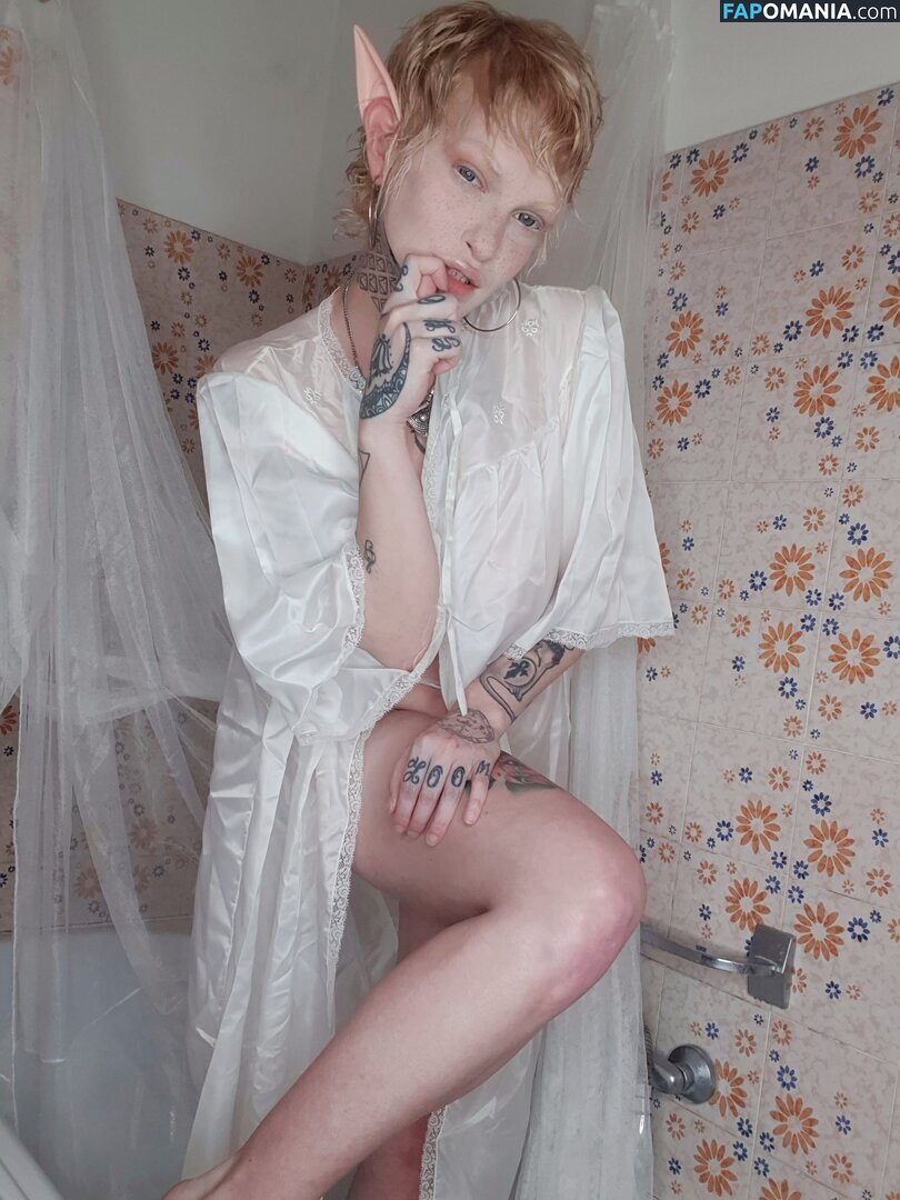 NausicaaRondina Naken OnlyFans  Läckta Foto #1