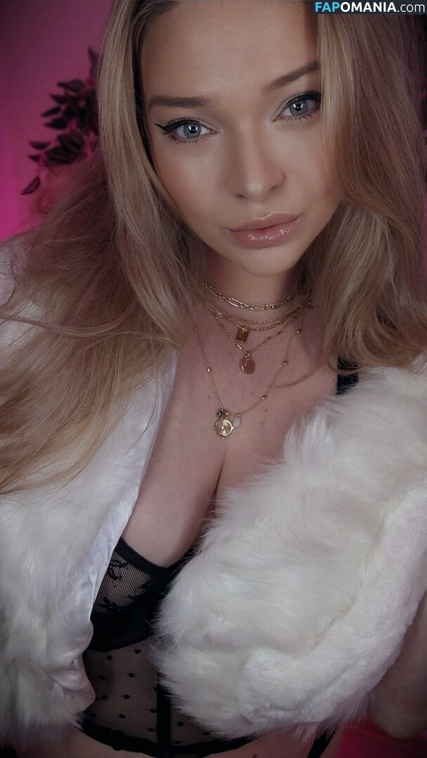 Neevi Naken OnlyFans  Läckta Foto #88