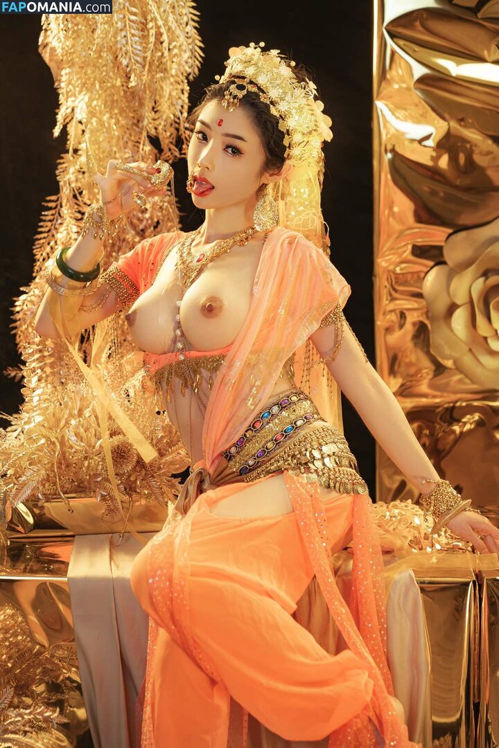 kumicho_cat / nekokoyoshi / nekososto / 喵小吉 / 爆机少女 喵小吉 Naken OnlyFans  Läckta Foto #534