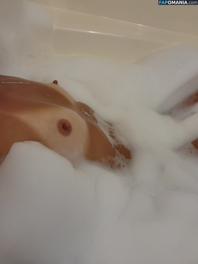 nellebeachgirl / nellecreations Naken OnlyFans  Läckta Foto #6