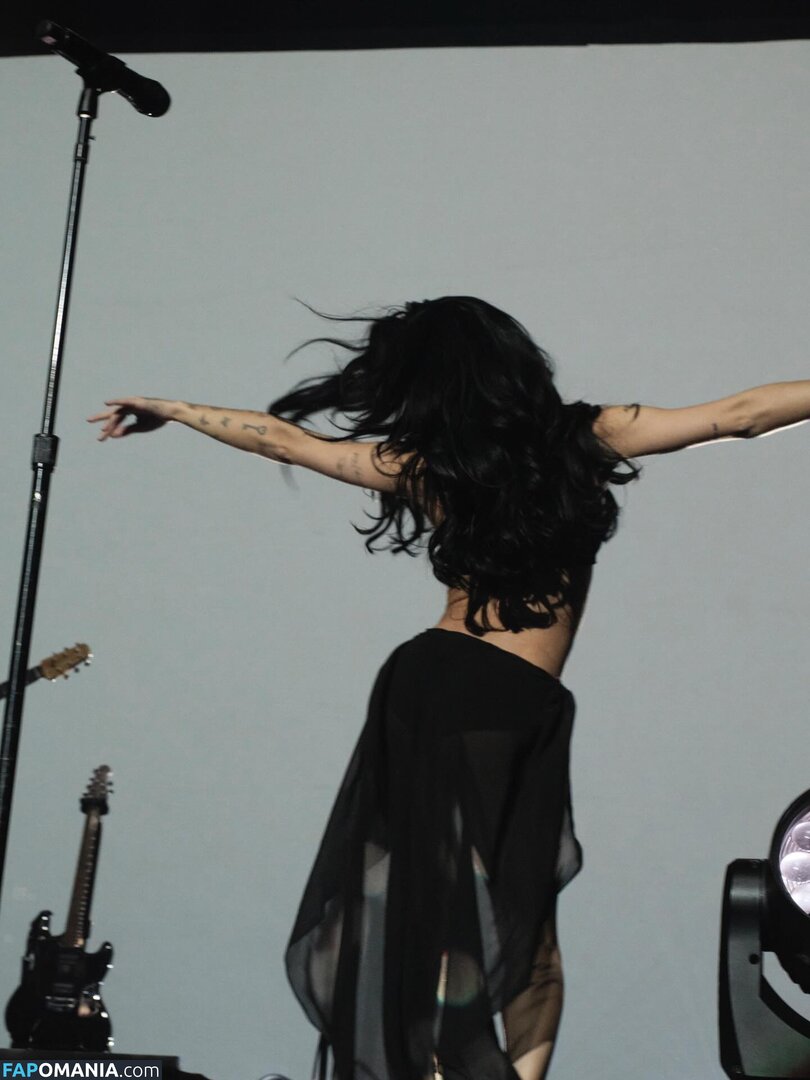 Nessa Barrett / Nessaabarrett / https: / nessabarrett Naken OnlyFans  Läckta Foto #104