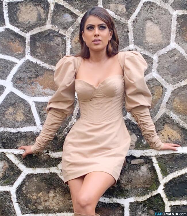 Nia Sharma Naken OnlyFans  Läckta Foto #16
