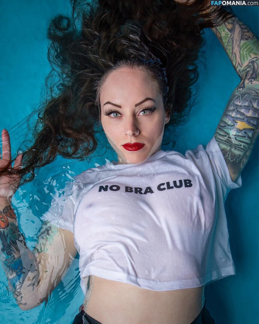 Midnite Ghoul / Niki Dysnomia / Niki Tracchia / Viperella.ghoul / midnite.ghoul Naken OnlyFans  Läckta Foto #2