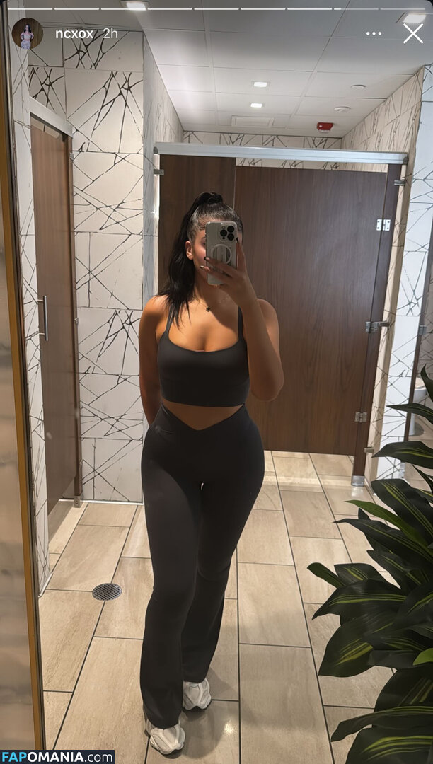 Nikki / nicollefigueroaa / theofficialnikkidial Naken OnlyFans  Läckta Foto #1