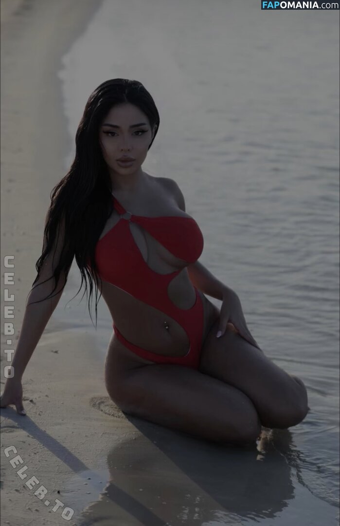 Nikkitlyy Naken OnlyFans  Läckta Foto #3