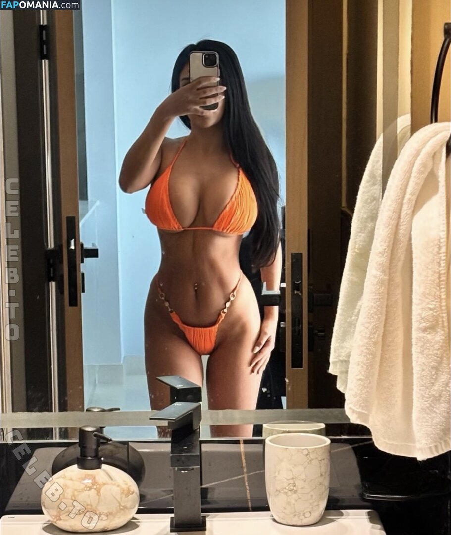 Nikkitlyy Naken OnlyFans  Läckta Foto #11